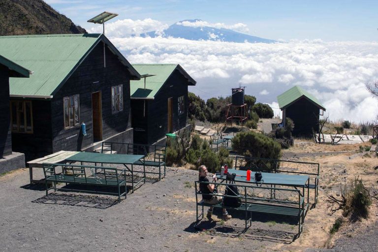 Miriakamba-Hut-Mount-Meru