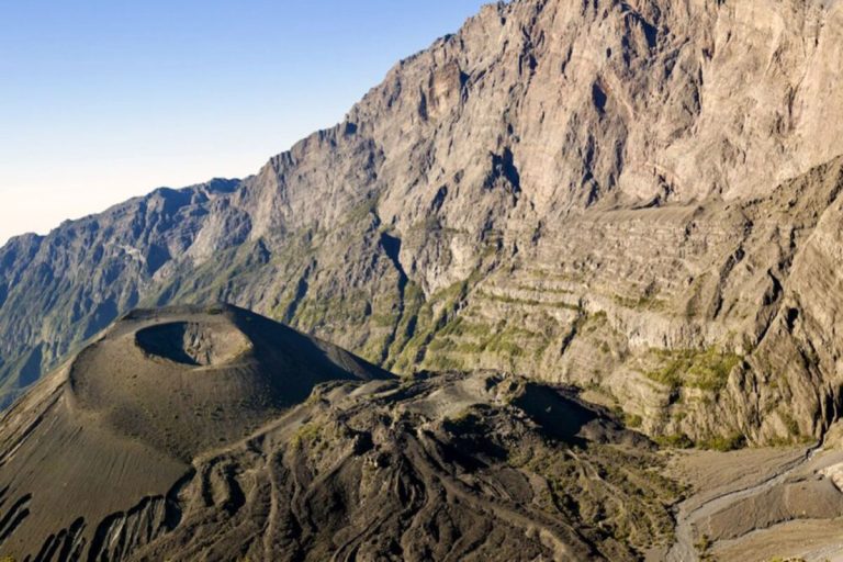 Mt Meru and ash cone. Tanzania. Africa.